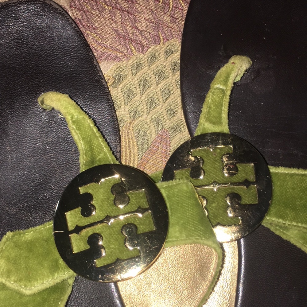 Tory Burch 7 and half velvet - Picture 3 of 7